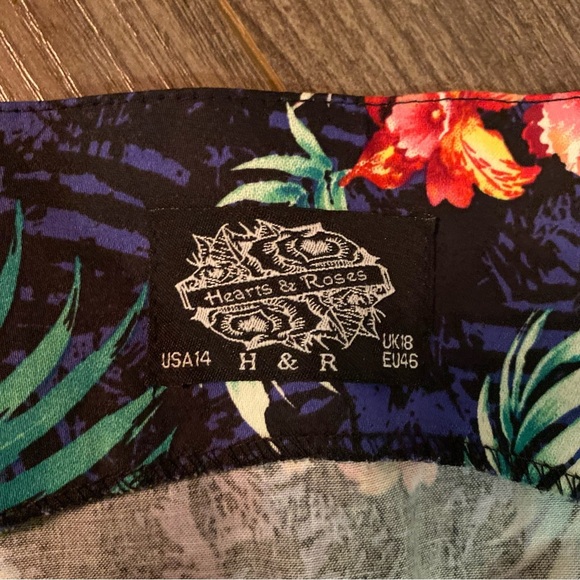 Hearts & Roses dress wiggle shift dress vintage inspired London UK - Picture 8 of 15